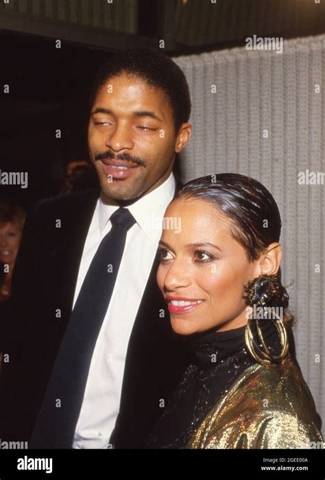debbie allen divorce.